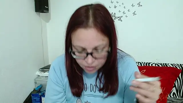 LadyHellene live sex cam