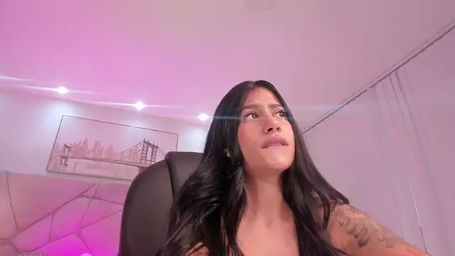 miranda_crawfor's cam snapshot