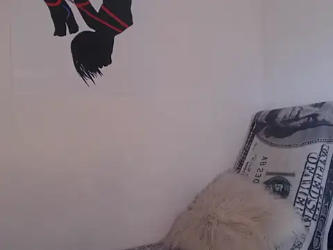 Perola__May's cam snapshot