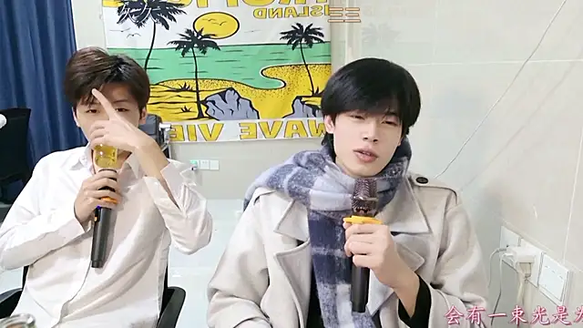 stripcha-798's cam snapshot