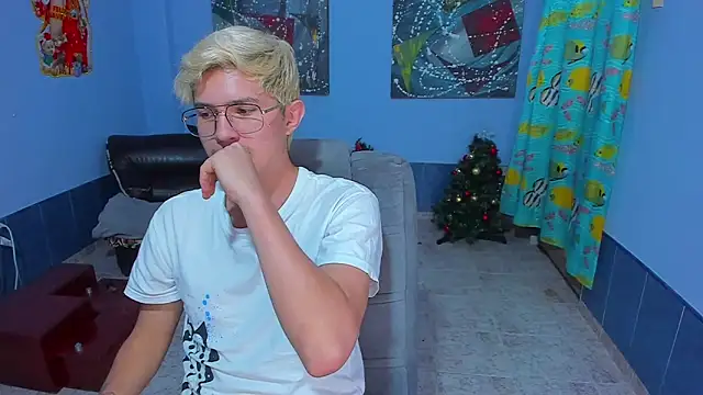 patrik_027's cam snapshot