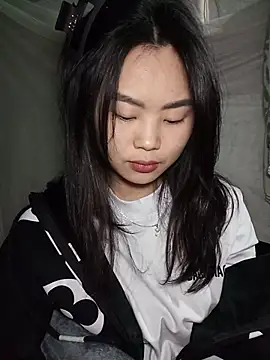 Lyly_yk2's cam snapshot