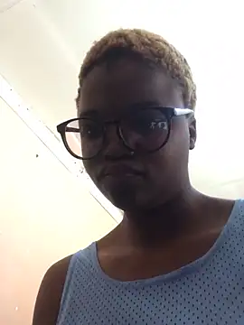 QUEENSasha27's cam snapshot