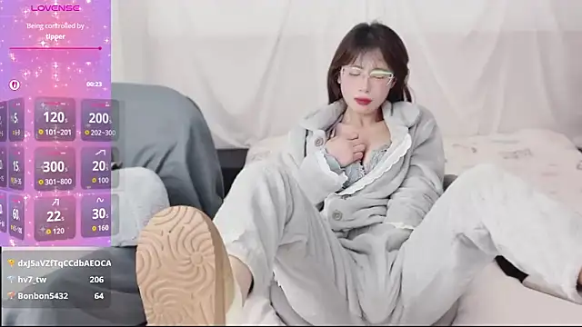 yuanbao_a's cam snapshot