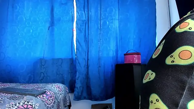 BlowMommy_ live sex cam