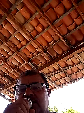 Misterymem63's cam snapshot