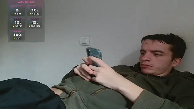 Tombgy07 live sex cam