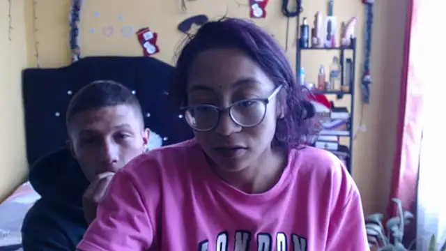 Violet_And_Smith live sex cam