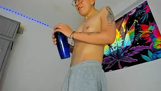 Sexyboy_666 live sex cam