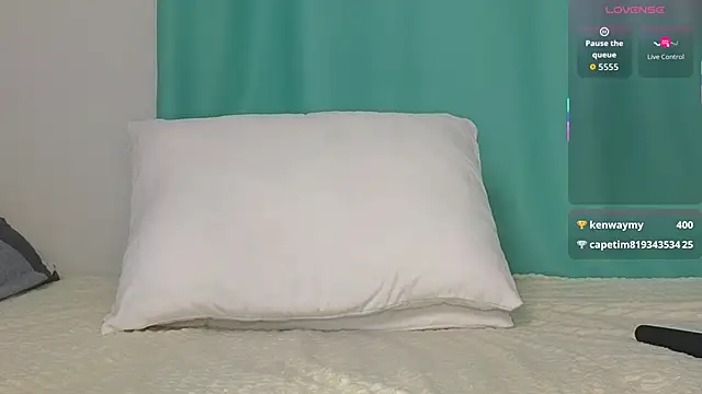 Molliblum live sex cam