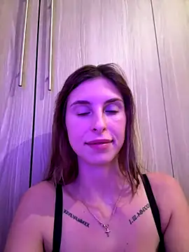 emma05 live sex cam