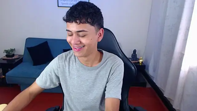 Alancum7 live sex cam