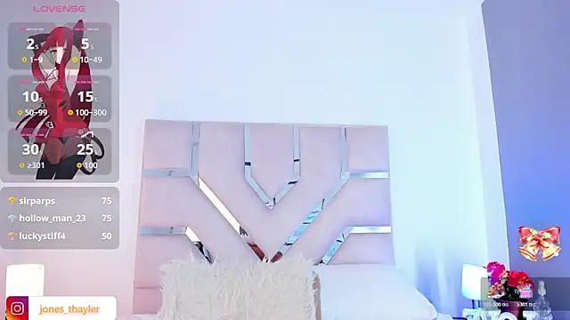 Thayler_jones live sex cam