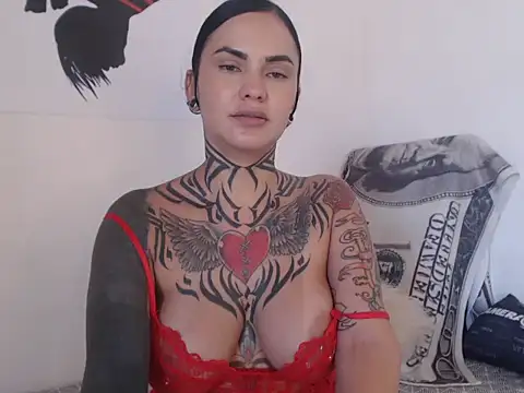 Perola__May's cam snapshot