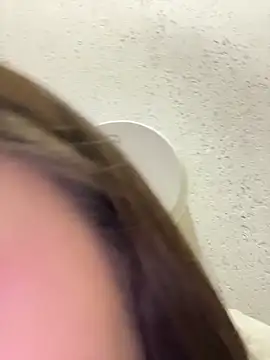 Holly_Play's cam snapshot