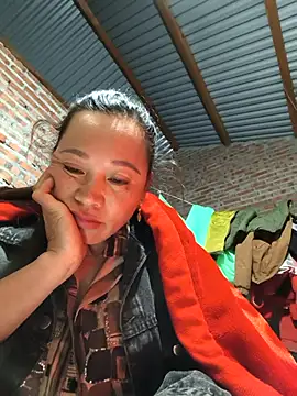 Y-eahi's cam snapshot