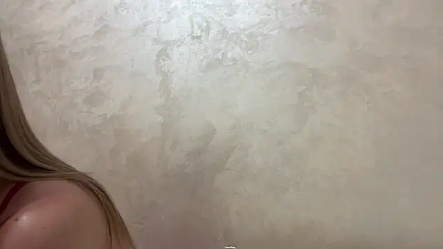 CaitlinaJayne23's cam snapshot