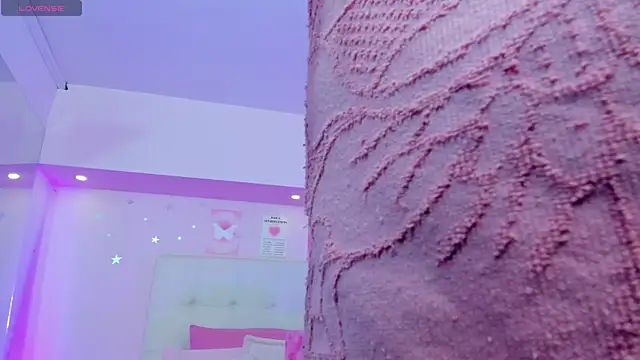 ScarlettDreamss7's cam snapshot