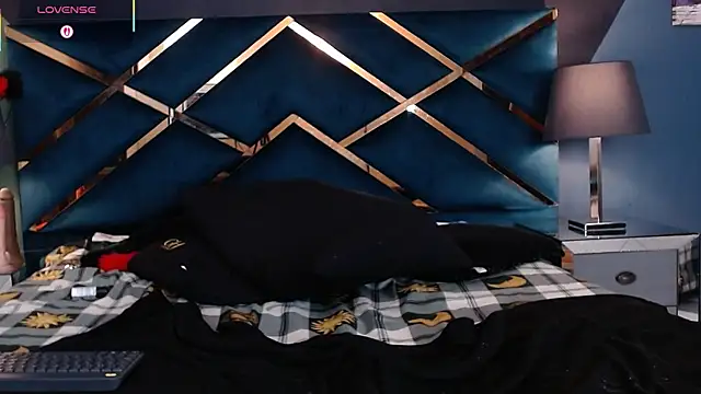 Lolagolden1's cam snapshot