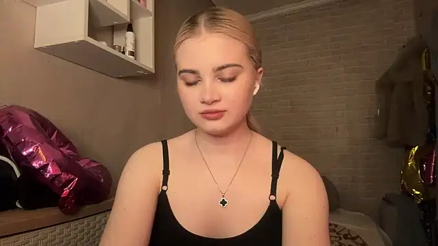 KarissaBoisse's cam snapshot