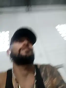 Kingbigcock23cm live sex cam