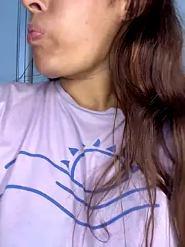 Emily_Jonness_ live sex cam