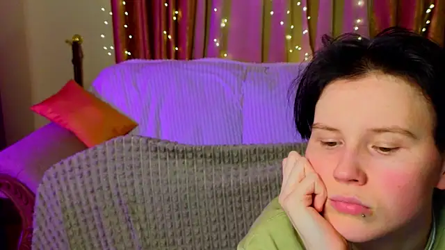 Girls_Fingers live sex cam