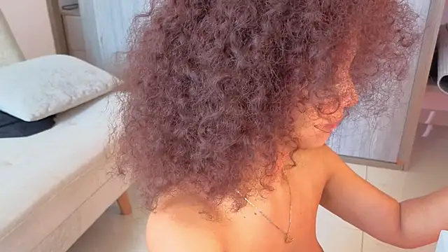 Milanx_19's cam snapshot