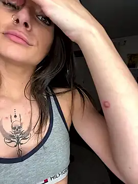 amityxx live sex cam