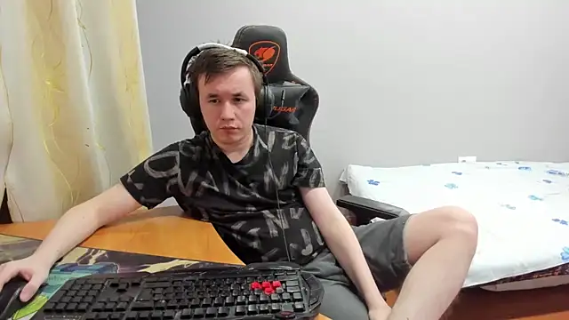 iliaskrislove live sex cam