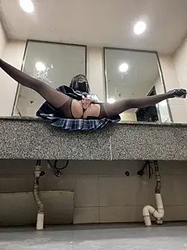 xiao-Lin's cam snapshot