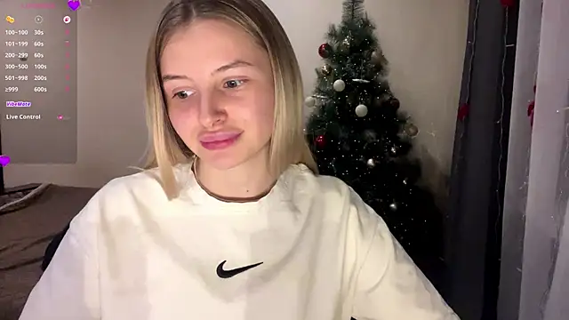 VictoriaMystery's cam snapshot