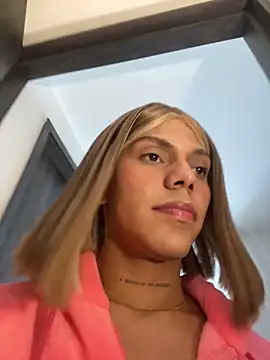 Flora_Minx live sex cam