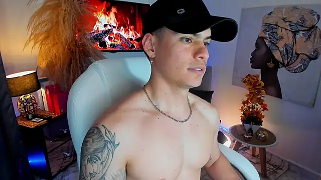 Matias_Murrier live sex cam