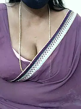 shobini's cam snapshot