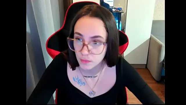 Mia_Martin777's cam snapshot