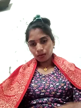 Veshali_Love143's cam snapshot