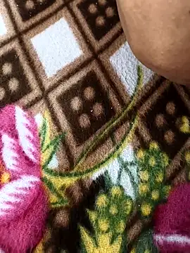 Mrs_Snehaa's cam snapshot