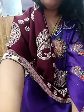 roshni_agrawal0's cam snapshot