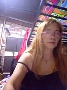 SexyHottMom's cam snapshot