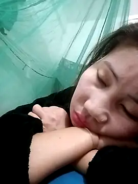 Reema_143's cam snapshot