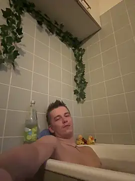 Toyjungee live sex cam