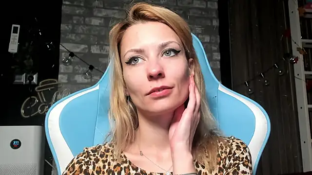 karo123421's cam snapshot