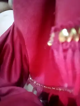 HayatKapoor's cam snapshot