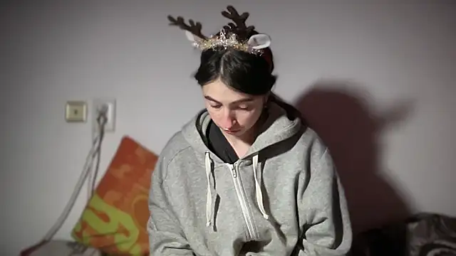 Aphr0ditee's cam snapshot