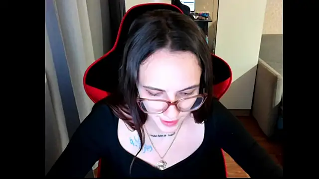 Mia_Martin777's cam snapshot