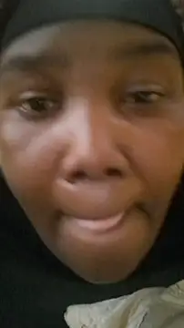 STUFUZASABO's cam snapshot