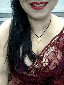 janvi_100's cam snapshot