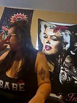 Jagebabe13's cam snapshot