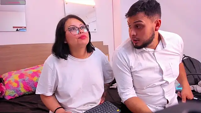 Mike_N_Gaby's cam snapshot